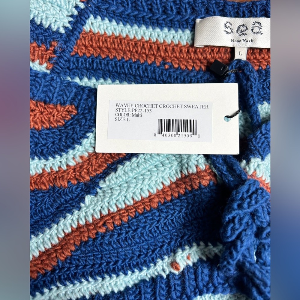NWT $525 Sea Wavey Crochet Wool Sweater - Picture 6 of 6